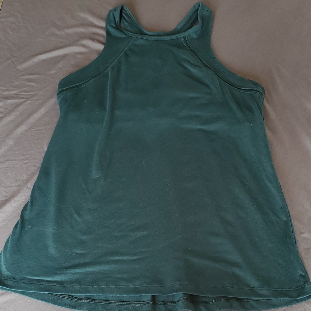 Old Navy Active Go-Dry Fitted Tank Top - Size Large